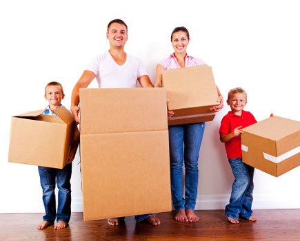 Furniture pick-up service for a home in Holland Park