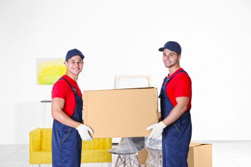 Local movers planning access and parking for a Holland Park property