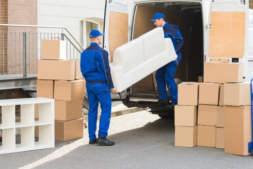 Removal truck hire for a home move in Holland Park