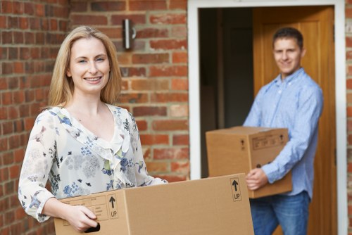 Man and van support for residential and business transport in Holland Park