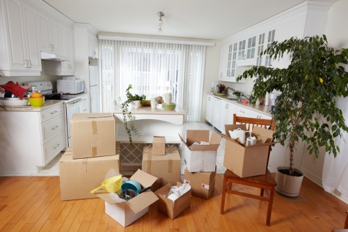 Local moving help for flats and homes in Holland Park