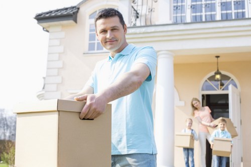 Flexible collection and storage service for Holland Park properties
