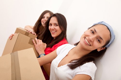 Reliable man and van service completing a Holland Park move